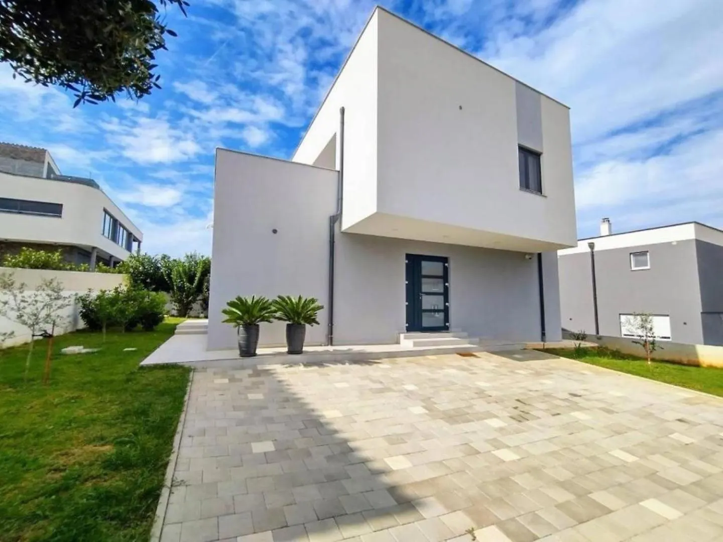 Holiday Home Dusa - With Pool Banjole