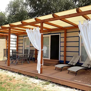 3* Village de vacances Grand Veles Camp